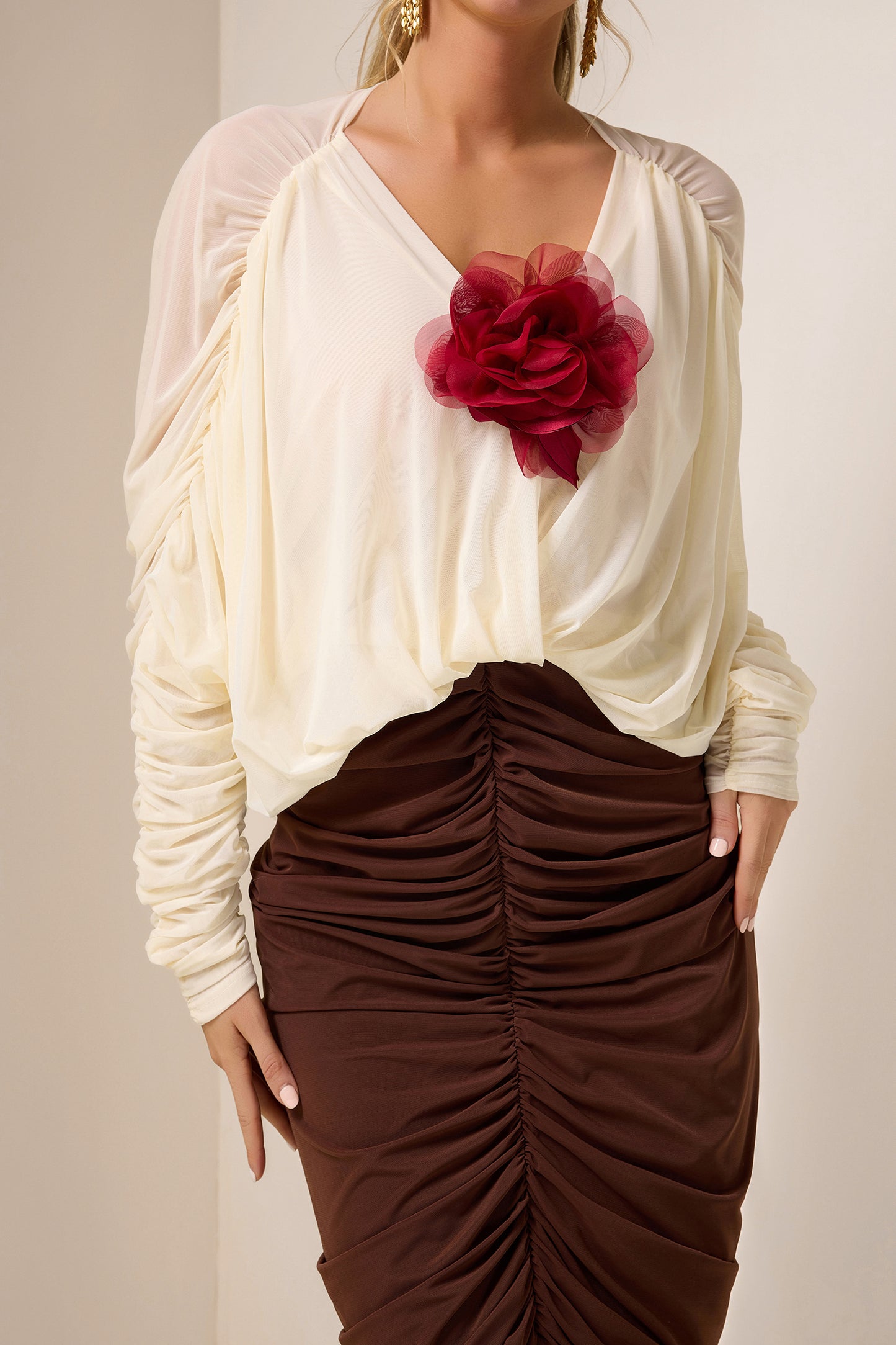 3D Flower Shirring V-Neck Midi Dress