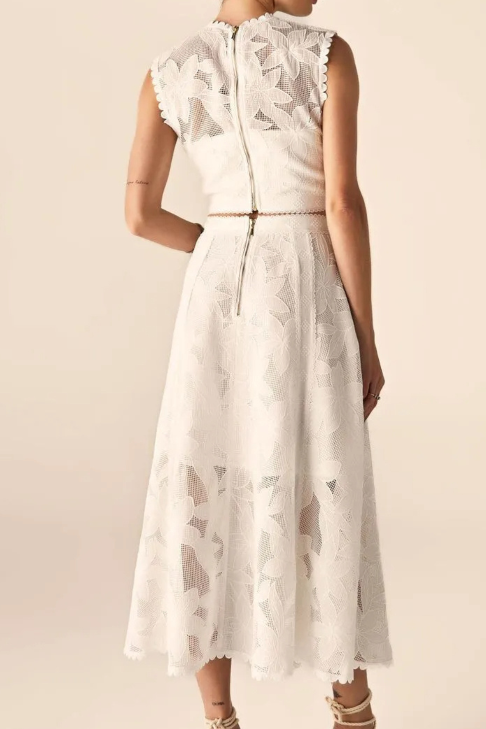 Solid Round Neck Sleeveless Top & Hight Waist Skirt Set