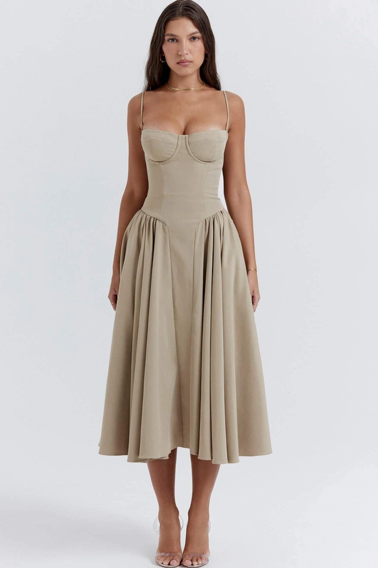 Solid Sweetheart Neck Midi Dress