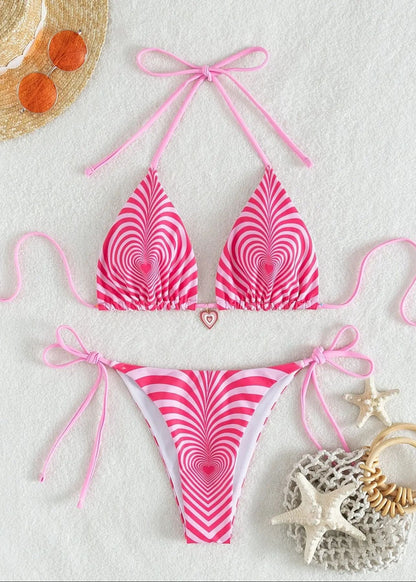 Heartwave - One-Piece Swimsuit with Optical Illusion Print