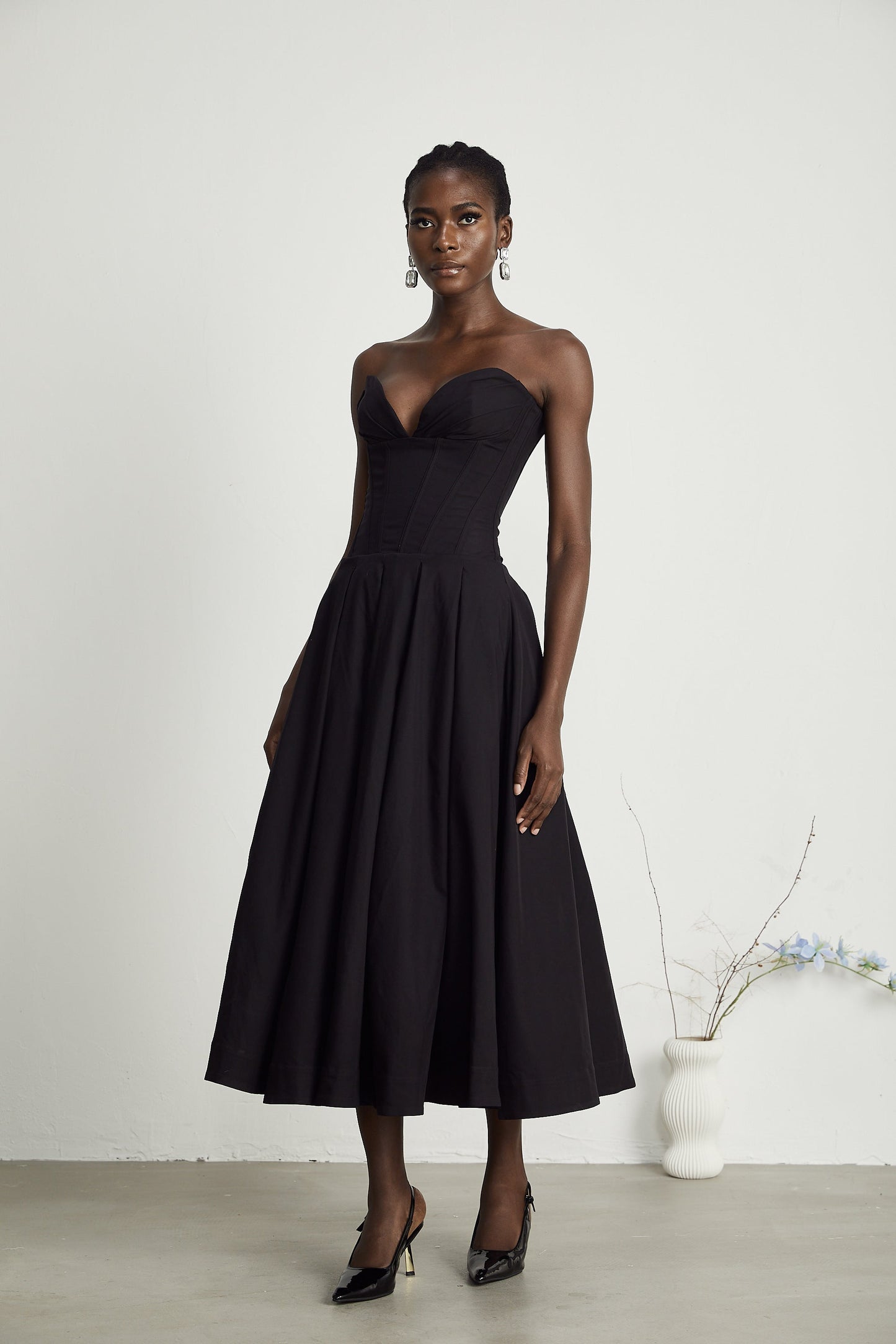 Katherine Black Off-Shoulder Corset Midi Dress