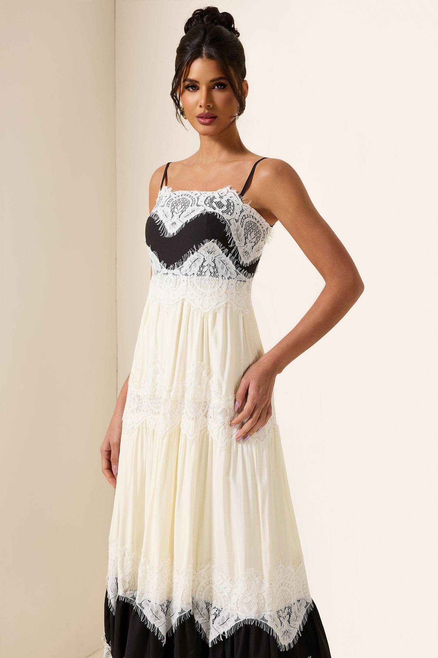 Lace Splicing Square Neck Midi Dress