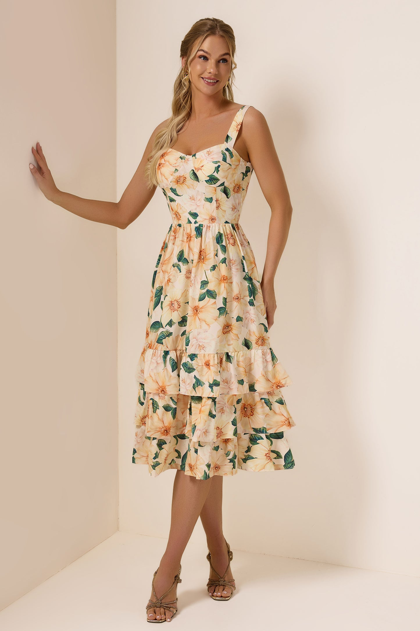 Floral Sleeveless Sweetheart Neck Midi Dress