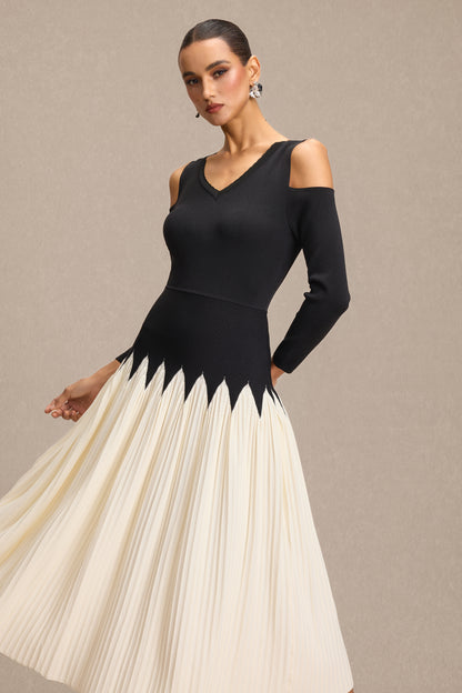 Knit Contrast Color Pleated Midi Dress