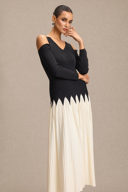 Knit Contrast Color Pleated Midi Dress